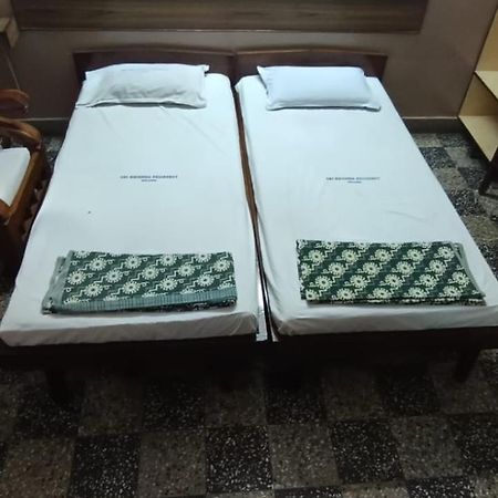 Sri Krishna Residency Hotel Vellore Exterior photo